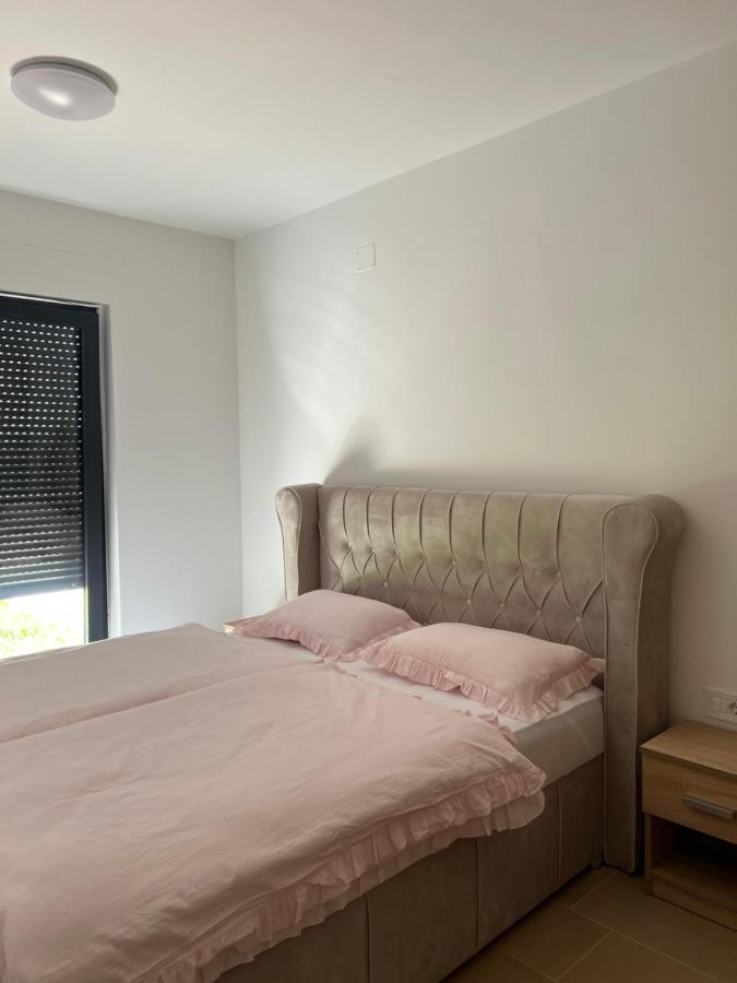 ברטוניגלה Modern Home Ula מראה חיצוני תמונה